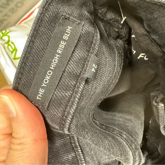 Denim Forum Black The Yoko High Rise Slim Fit Jeans 24 Raw Hem Button Fly Casual - Picture 14 of 14